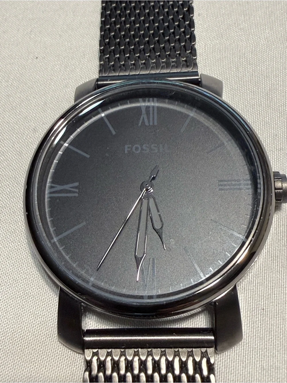 Men’s Fossil Black Mesh Band Watch with Minimal Dial